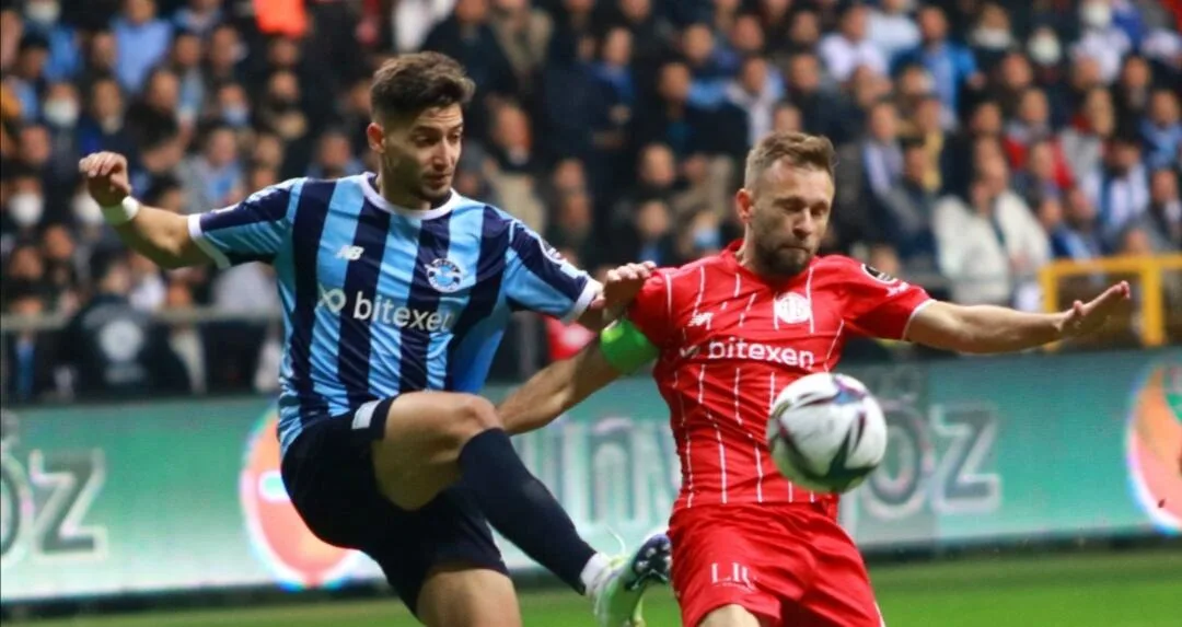 Antalyaspor kaleye duvar ördü
