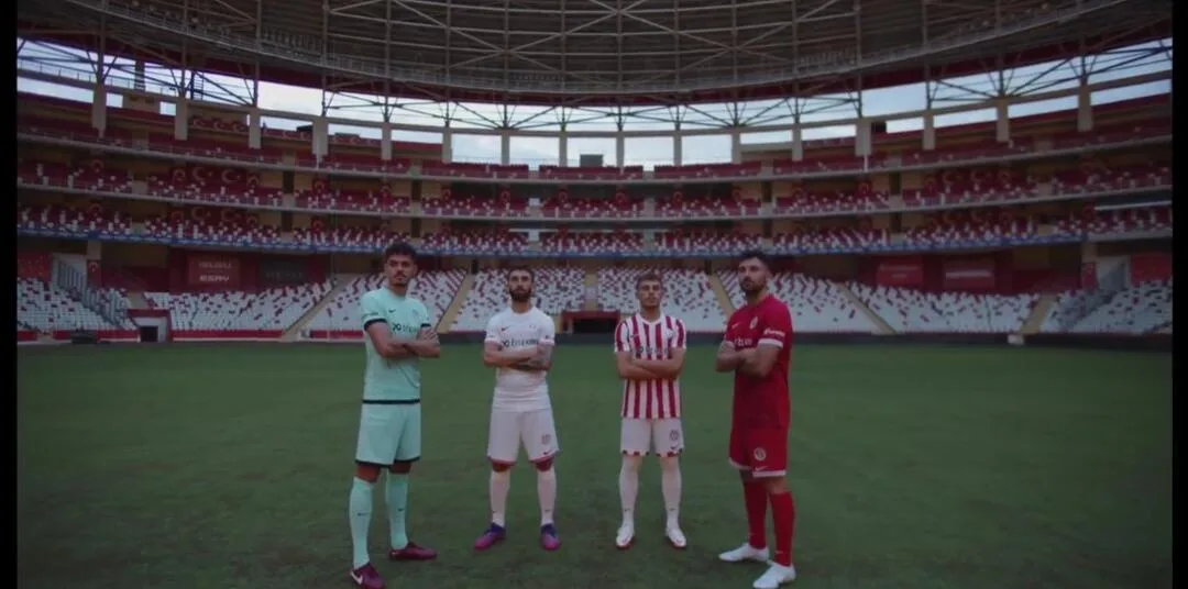İşte Antalyaspor’un yeni sezon formaları