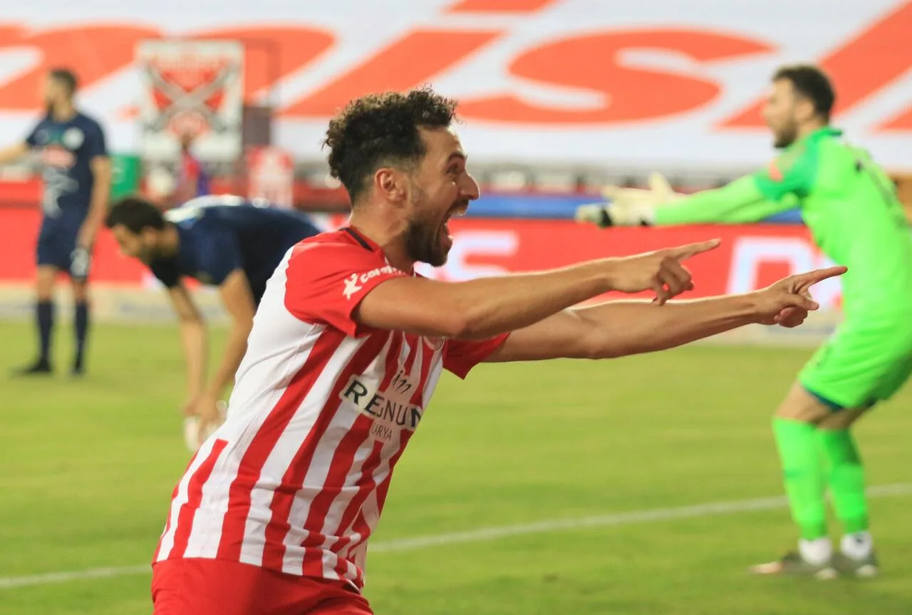 Trabzonspor da Sinan Gümüş’ün peşinde