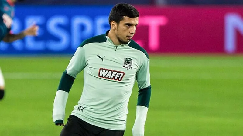Rus futbolcudan Antalyaspor’a ret