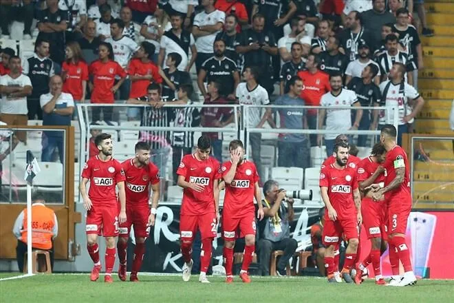 Antalyaspor, Beşiktaş’a ilki tattırdı!