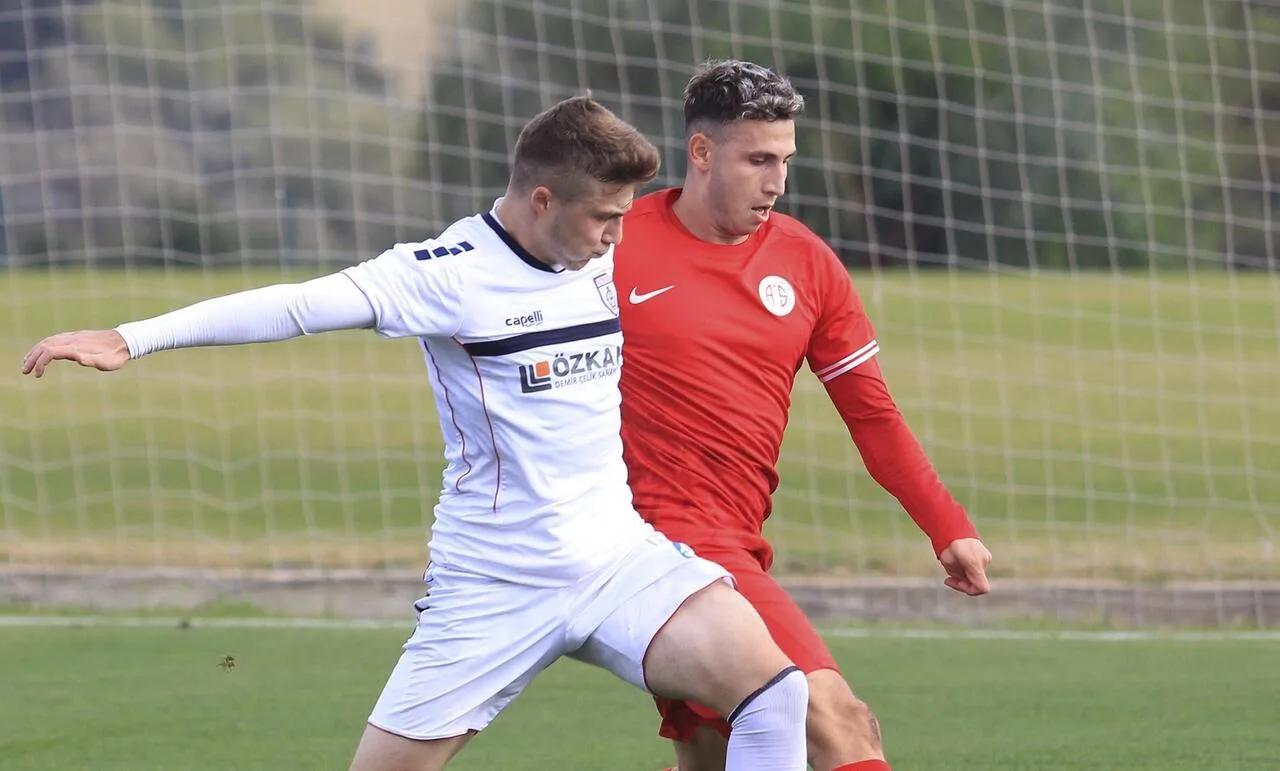 U19 Takımı duraklama döneminde