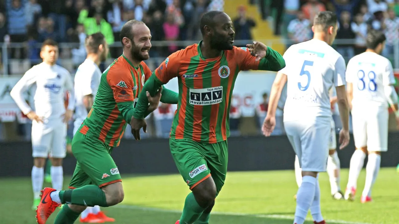 Alanyaspor’un ilk yarı fikstürü belli oldu