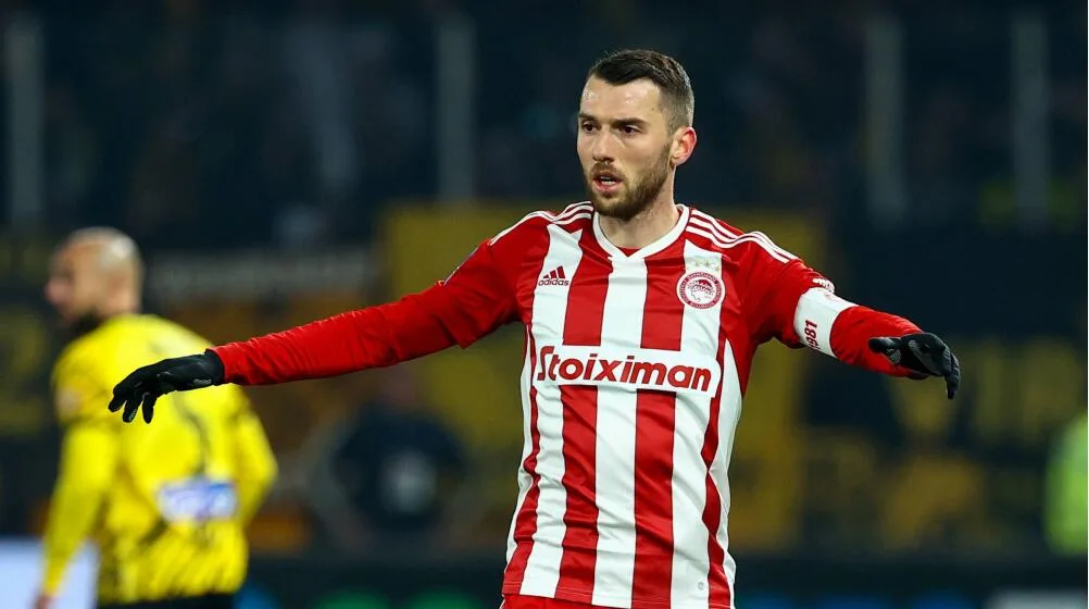 Antalyaspor Bytyqi’yi bitiriyor