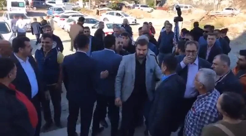 Kemer’de adaylık başvurusuna büyük tepki!
